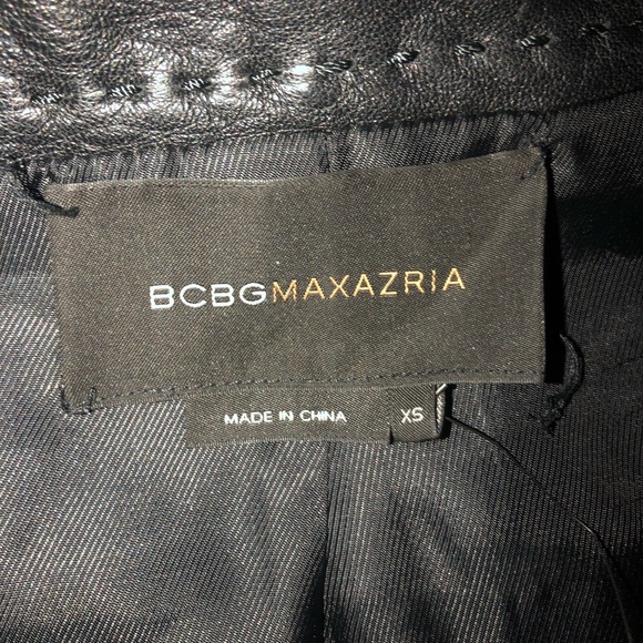 BCBG Genuinene Leather Jacket w/ Fur collar - Picture 10 of 11